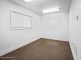 300 Vermeer Dr - Photo 8