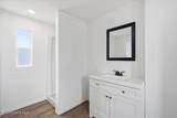 10657 Benoit St - Photo 10
