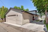 945 5TH St - Photo 39
