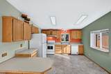 1061 Deni St - Photo 15