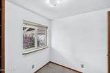 1061 Deni St - Photo 32