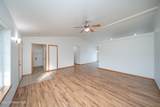 3129 Versailles Dr - Photo 8
