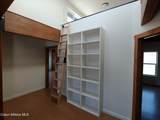 1106 Larch St - Photo 18