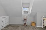 952 5TH St - Photo 30