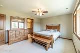 21564 Lakeview Dr - Photo 34