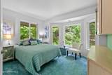 2781 Evergreen Ln - Photo 18