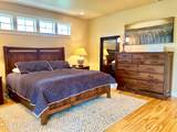 679 Ames Way - Photo 36