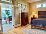 679 Ames Way - Photo 37