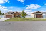 1546 Wayward Cir - Photo 2