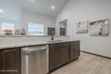 8480 Snowflake Ln - Photo 16