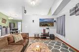 2325 Mackenzie Dr - Photo 7