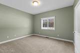 828 Fork Eagle Creek Rd - Photo 17