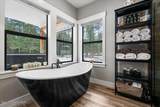 1352 Brunner Rd - Photo 24