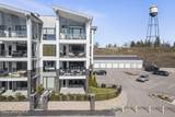 447 Waterside Dr - Photo 4