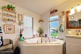 2269 Merlyn Way - Photo 17