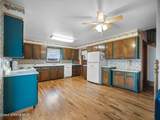218 Broadway St - Photo 15