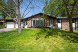 211 Pinewood Dr - Photo 2