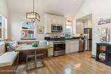 17 Hitchcock Dr - Photo 1