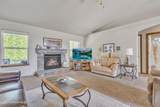 2587 Ashland Ln - Photo 4