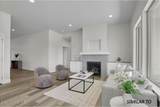 1109 Country Club Dr - Photo 4