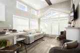 729 Raeder St - Photo 3