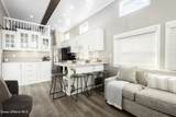729 Raeder St - Photo 6
