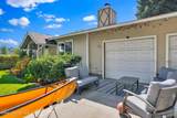 2852 Fairway Dr - Photo 3