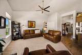 11273 Emerald Dr - Photo 15