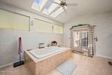5723 Christopher Dr - Photo 32