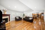 11907 Blue Jay Ct - Photo 9