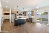 1605 Garvin Ct - Photo 8