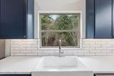 21941 Lakeview Dr - Photo 9