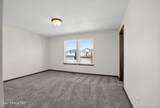 8256 Woodworth St - Photo 15