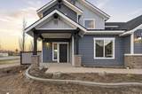 693 Monashee Ln - Photo 2