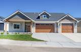 1207 Fair Ln - Photo 2