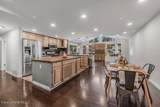 1923 Canyon Dr - Photo 6