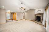 1560 Cromwell Dr - Photo 10