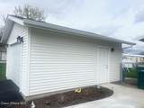 2233 Merlyn Way - Photo 3