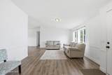 10600 Benoit St - Photo 3
