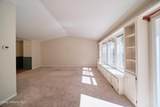 2753 Point Hayden Dr - Photo 15