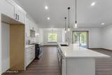 866 Valley St - Photo 8
