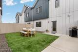 1033 Railroad Ave - Photo 36