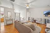 2459 Warwick Ct - Photo 4