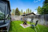 121 Linden St - Photo 33