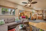 726 11th St - Photo 17