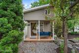 726 11th St - Photo 40