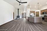 670 Valley St - Photo 8