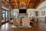 5686 Onyx Cir - Photo 15
