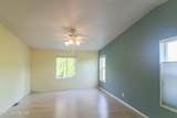 2068 Oxford Cir - Photo 10