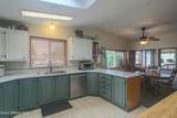 2068 Oxford Cir - Photo 22